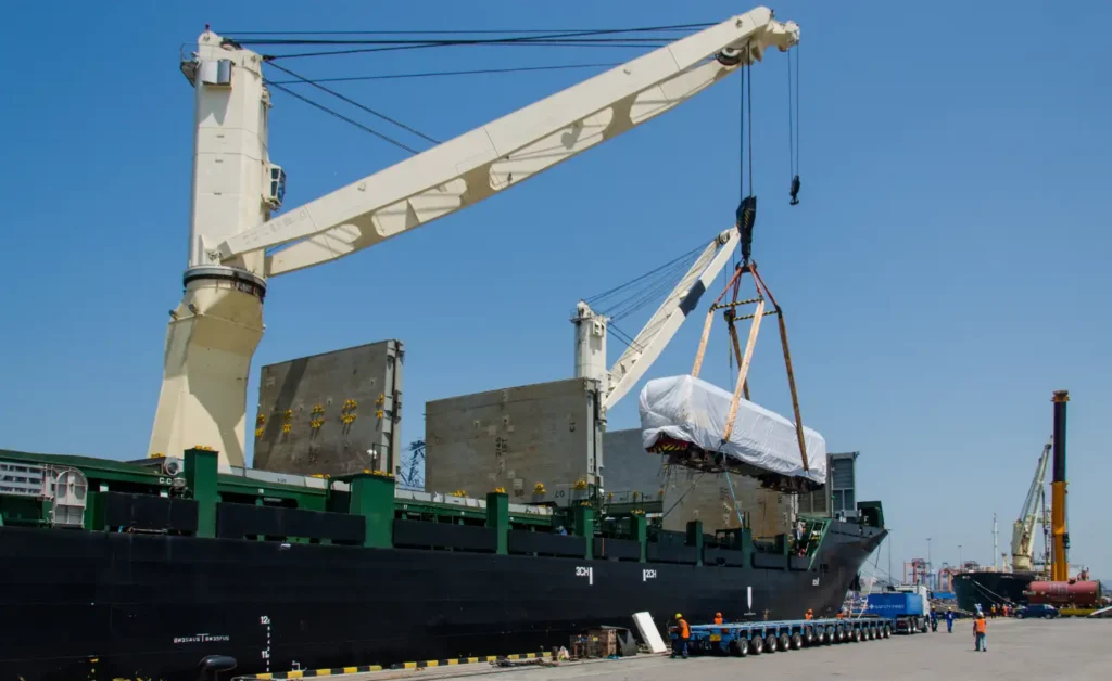 Multipurpose and Haevy Lift carriers versatile vessels Multipurpose and Haevy Lift carriers versatile vessels
